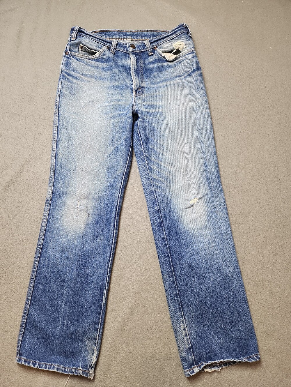 GWG Men’s Jeans 34 Distressed Destroyed Light Wash Made in Canada